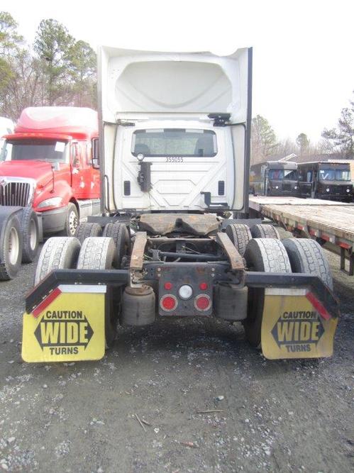 INTERNATIONAL PROSTAR 122