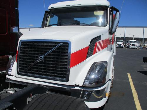 VOLVO VNL300