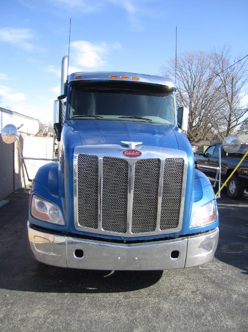 PETERBILT 579