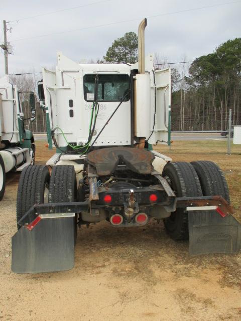 FREIGHTLINER COLUMBIA 112