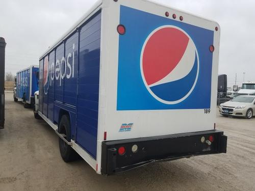 INTERNATIONAL 4300