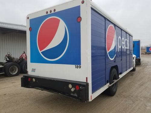 INTERNATIONAL 4300