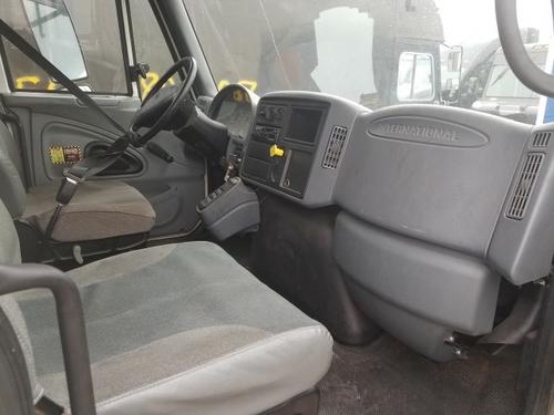 INTERNATIONAL 4300