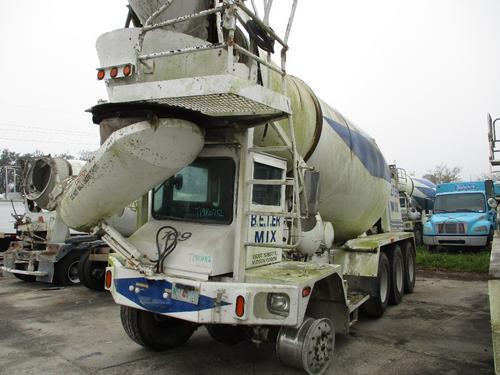 ADVANCED FRONT DISCHARGE MIXER