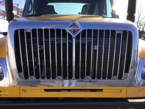 INTERNATIONAL 7600