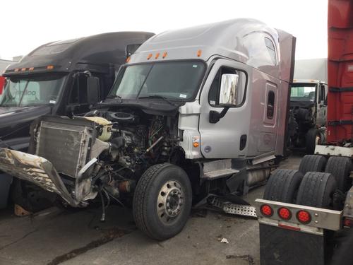FREIGHTLINER CASCADIA 125