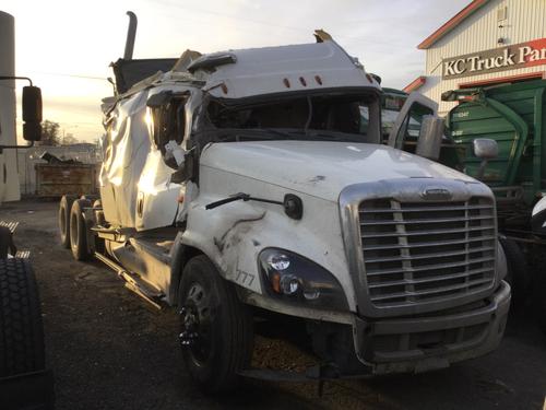 FREIGHTLINER CASCADIA 125