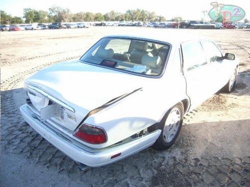 JAGUAR XJ6
