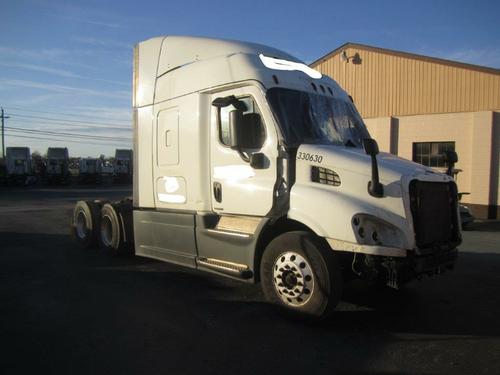 FREIGHTLINER CASCADIA 113