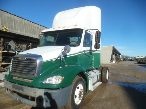 FREIGHTLINER COLUMBIA 112