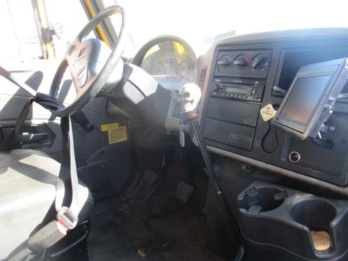 INTERNATIONAL 4300