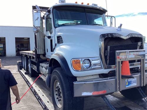 MACK CV713 GRANITE