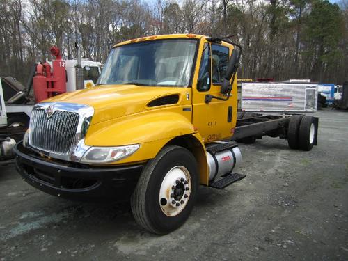 INTERNATIONAL 4300