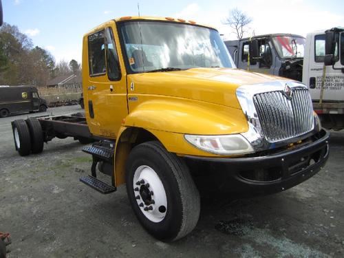 INTERNATIONAL 4300