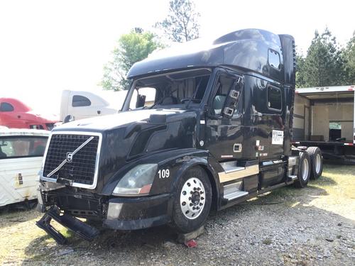 VOLVO VNL