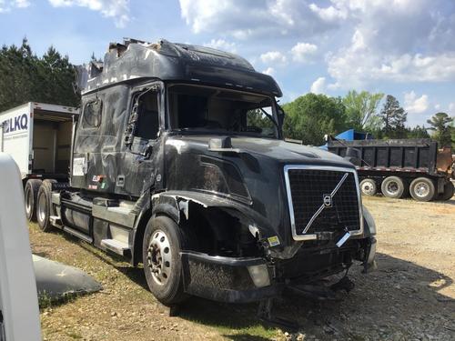 VOLVO VNL