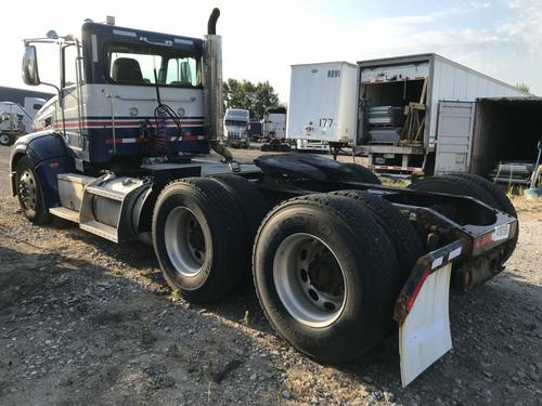 Peterbilt 384