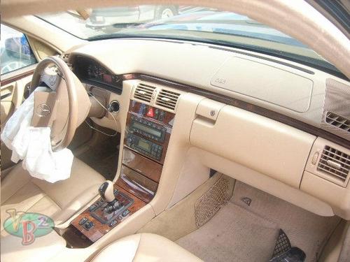 MERCEDES-BENZ MERCEDES E-CLASS