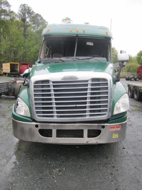 FREIGHTLINER CASCADIA 125