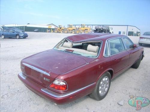 JAGUAR XJ8