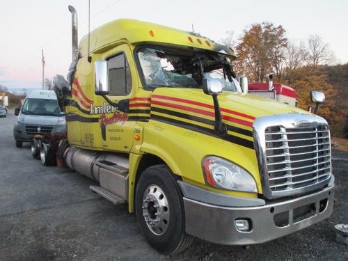 FREIGHTLINER CASCADIA