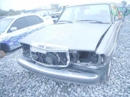 MERCEDES-BENZ MERCEDES 300D