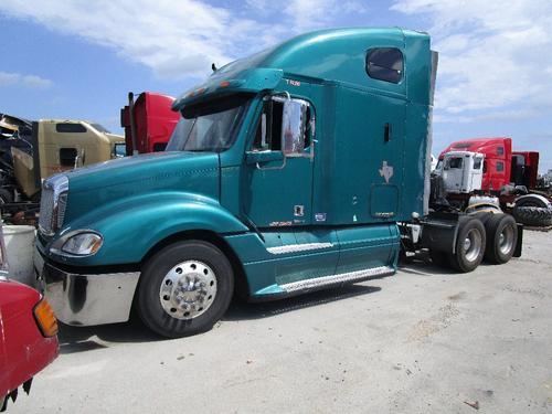 FREIGHTLINER COLUMBIA 120