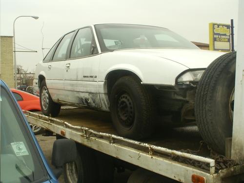 PONTIAC GRAND PRIX