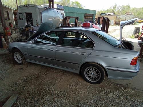 BMW BMW 528i