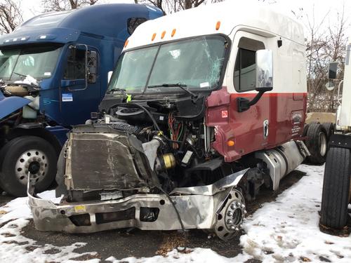 FREIGHTLINER CASCADIA 113BBC