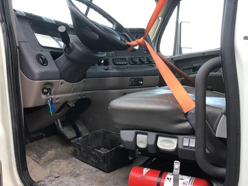 FREIGHTLINER CASCADIA 125BBC