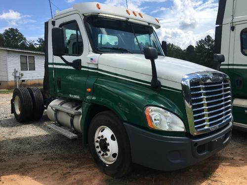 FREIGHTLINER CASCADIA 125