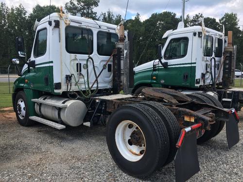 FREIGHTLINER CASCADIA 125