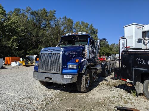 Western Star Trucks 4900