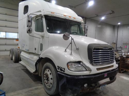 FREIGHTLINER COLUMBIA 120