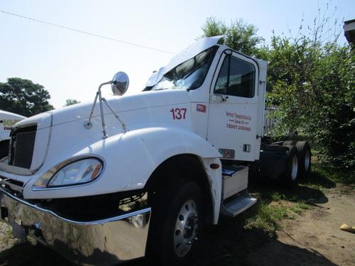 FREIGHTLINER COLUMBIA 120