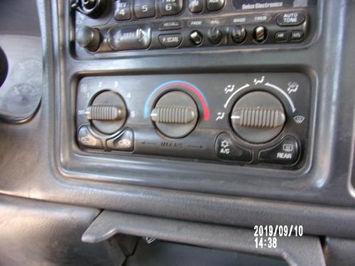 CHEVROLET SILVERADO 2500 PICKUP