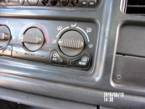 CHEVROLET SILVERADO 2500 PICKUP