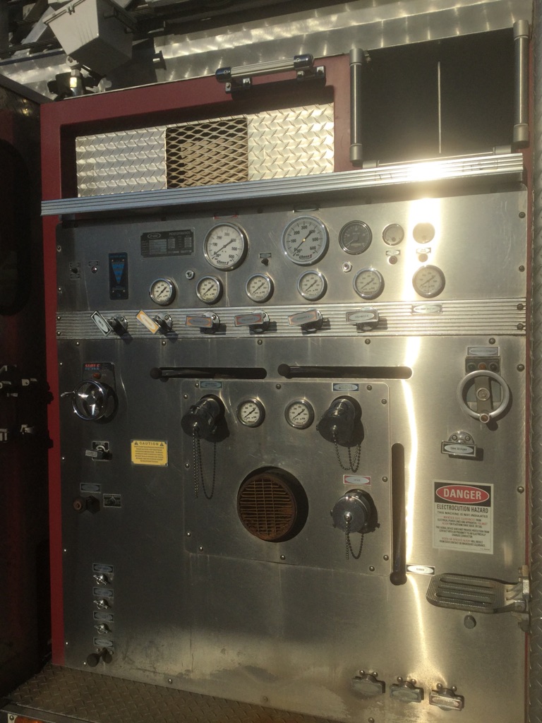 EMERGENCY ONE I E-ONE
