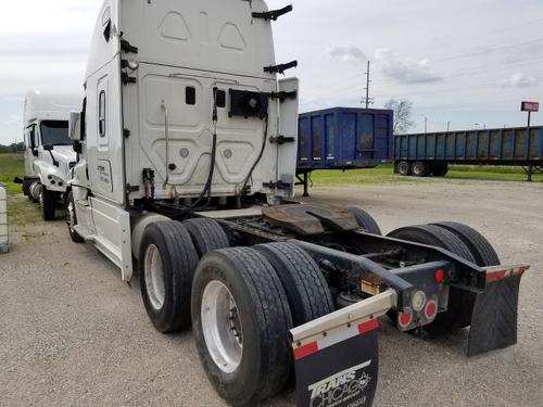 FREIGHTLINER CASCADIA 125