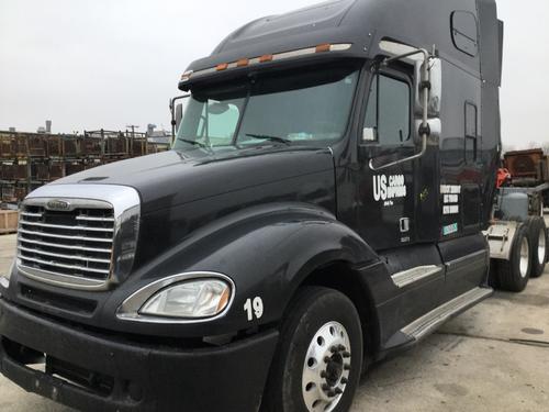 FREIGHTLINER COLUMBIA 120