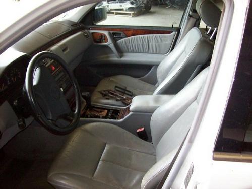 MERCEDES-BENZ MERCEDES E-CLASS