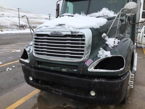 FREIGHTLINER COLUMBIA 120