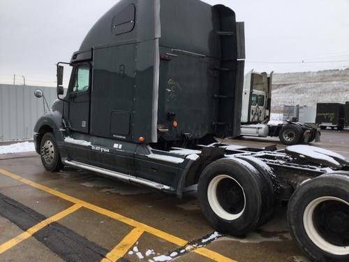 FREIGHTLINER COLUMBIA 120