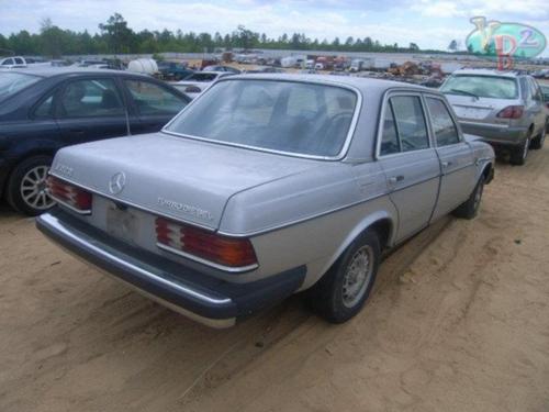 MERCEDES-BENZ MERCEDES 300D