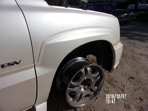 CADILLAC ESCALADE ESV