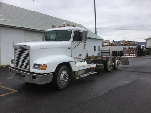 FREIGHTLINER FLD120
