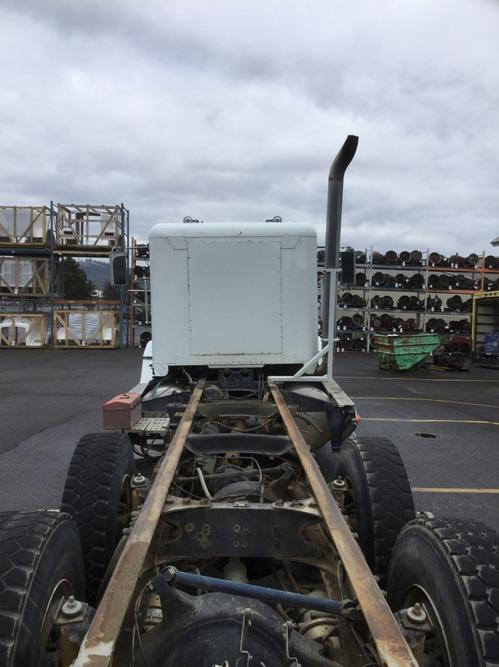 FREIGHTLINER FLD120