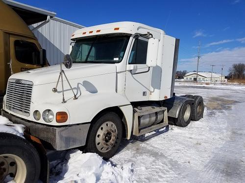 FREIGHTLINER CENTURY 120