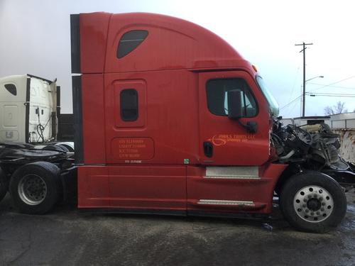 FREIGHTLINER CASCADIA 125